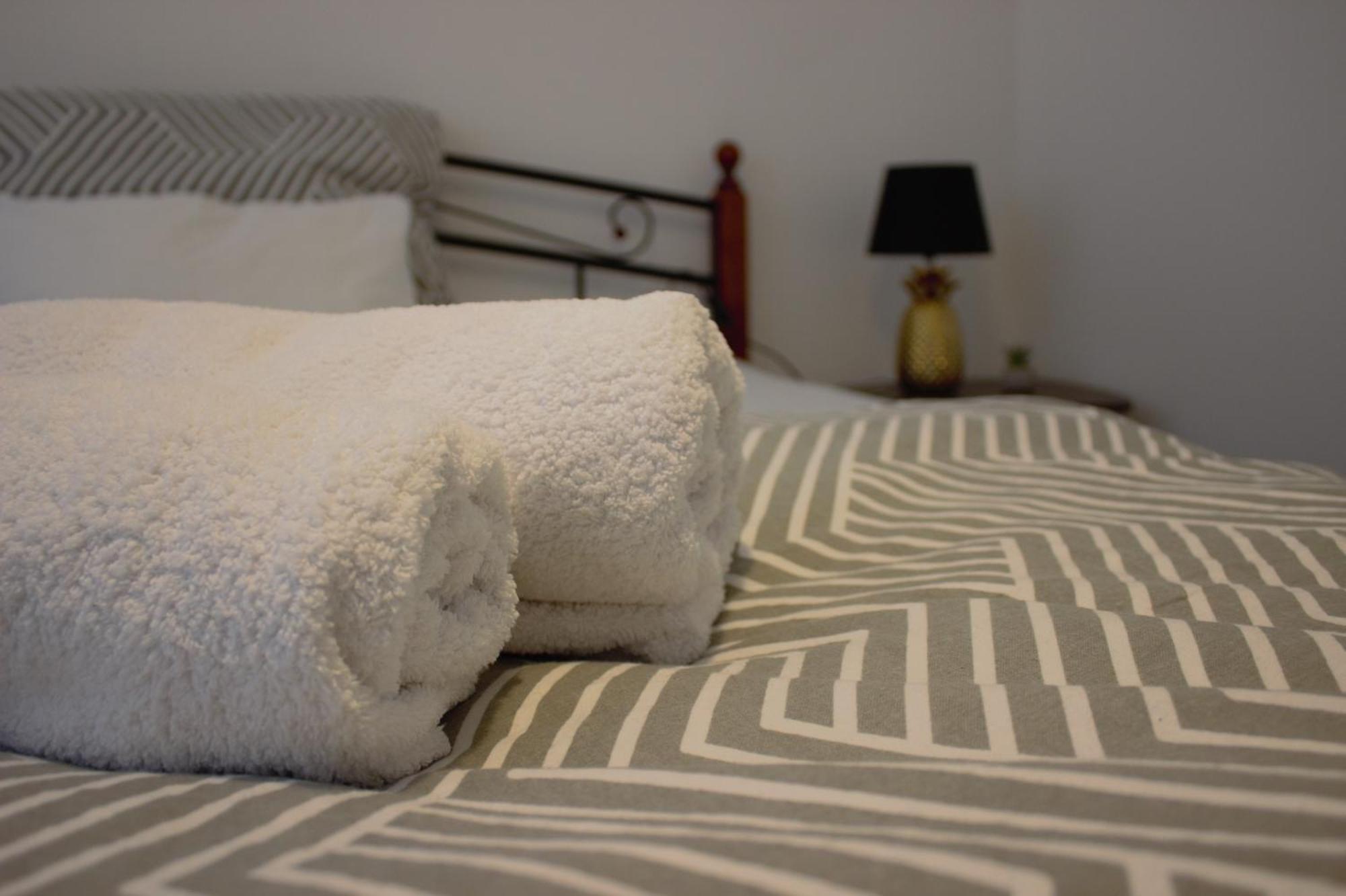 Apartman Surany Dış mekan fotoğraf