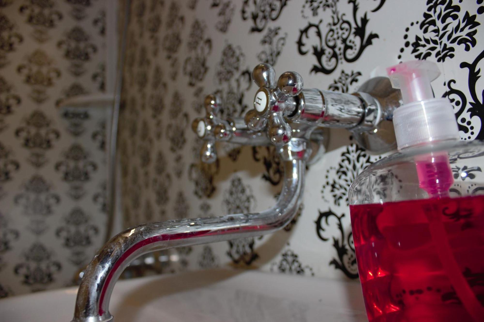 Apartman Surany Dış mekan fotoğraf
